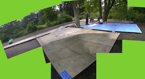 ... sind in Park, Berlin, with Lynn Pook
